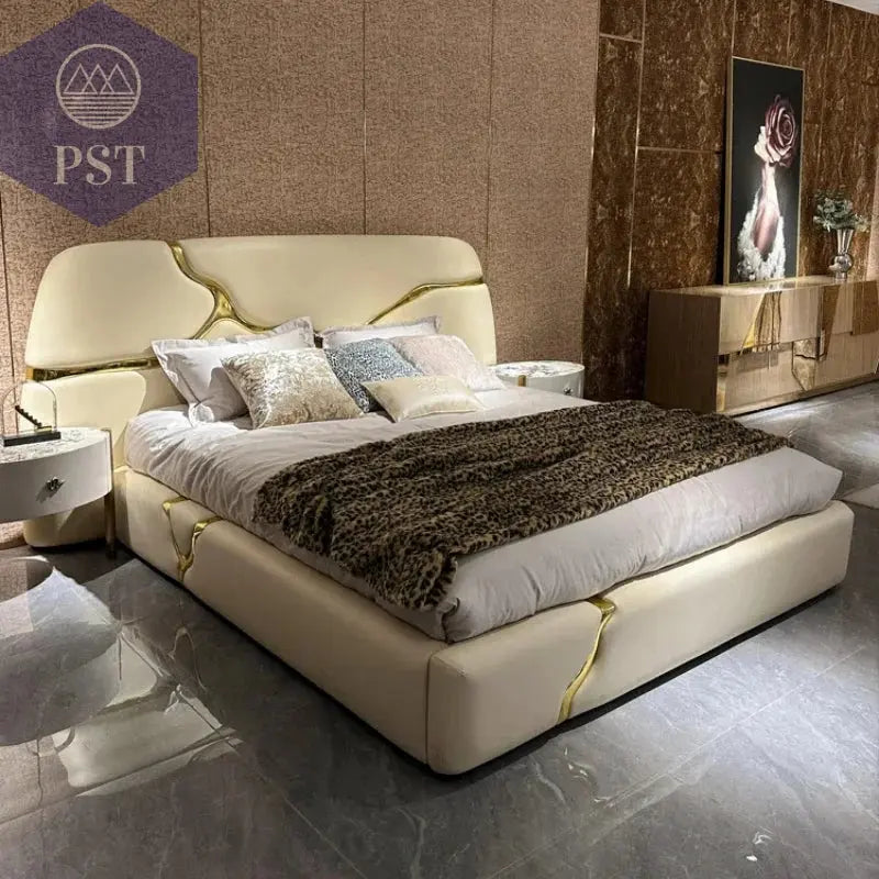 Elegantes Doppelbett italienischen StilDoppelbett PST PS Tradings  PST PS Tradings